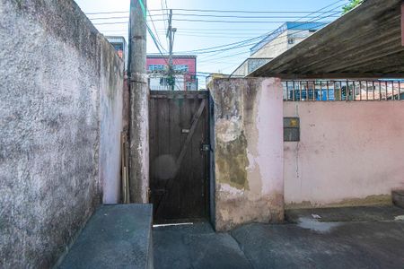 Casa à venda com 128m², 2 quartos e sem vaga Casa à venda com 128m², 2 quartos e sem vagaVaranda - Entrada