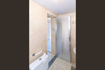 Casa à venda com 128m², 2 quartos e sem vaga Casa à venda com 128m², 2 quartos e sem vagaBanheiro