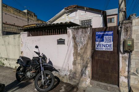 Fachada de casa para alugar com 2 quartos, 128m² em Penha, Rio de Janeiro
