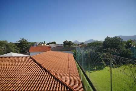 Vista de kitnet/studio para alugar com 1 quarto, 81m² em Centro, Maricá