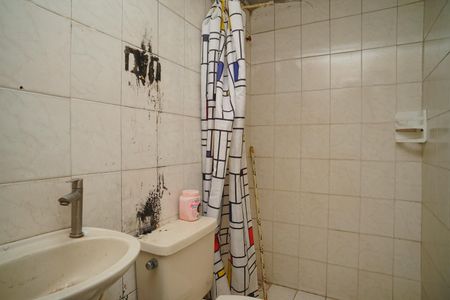 Studio para alugar com 81m², 1 quarto e sem vaga Studio para alugar com 81m², 1 quarto e sem vagaBanheiro social