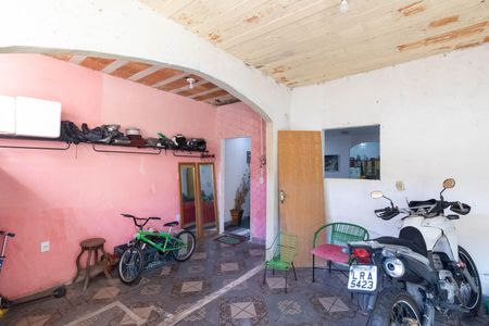 Garagem de casa à venda com 2 quartos, 100m² em Campo Grande, Rio de Janeiro