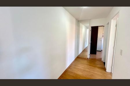 Sala de apartamento para alugar com 2 quartos, 45m² em Morros, Guarulhos