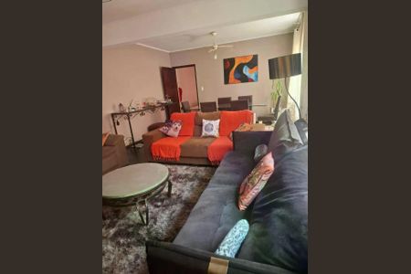 Casa à venda com 4 quartos, 300m² em Campestre, Santo André