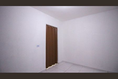 Quarto de casa para alugar com 1 quarto, 35m² em Vila Sapopemba, São Paulo