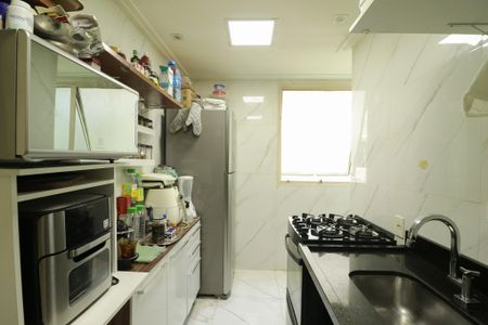 Cozinha e Área de Serviço de apartamento à venda com 2 quartos, 45m² em Mandaqui, São Paulo