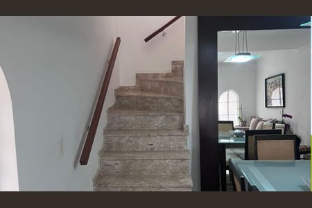 Casa à venda com 3 quartos, 157m² em Chácara Santo Antônio (Zona Sul), São Paulo