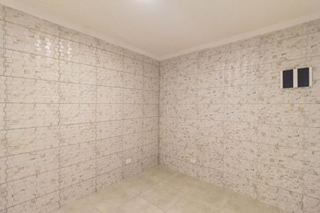 Quarto de casa para alugar com 1 quarto, 40m² em Bussocaba, Osasco