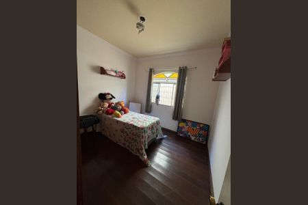 Casa à venda com 6 quartos, 486m² em Diamante, Belo Horizonte