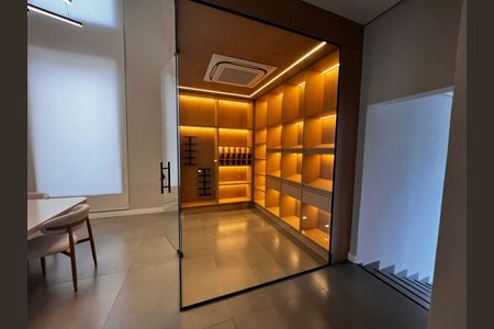Casa à venda com 5 quartos, 560m² em Jardim Paulista, Barueri