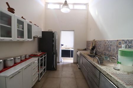 Casa para alugar com 140m², 2 quartos e sem vagaCozinha 