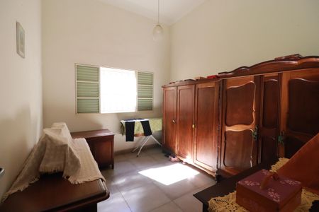 Casa para alugar com 140m², 2 quartos e sem vagaQuarto 1