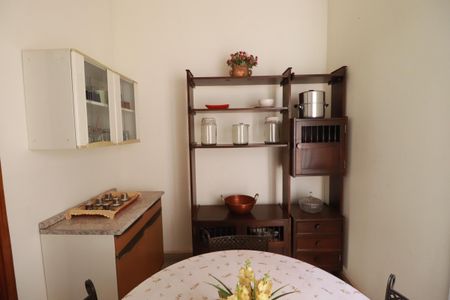 Casa para alugar com 140m², 2 quartos e sem vagaCopa