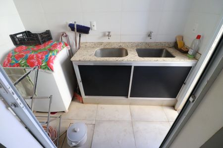 Casa para alugar com 140m², 2 quartos e sem vagaÁrea de serviço 
