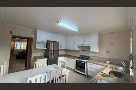 Casa à venda com 148m², 2 quartos e 1 vaga
