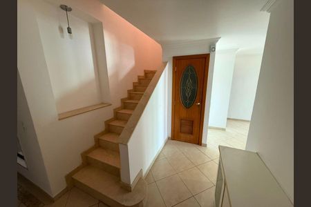 Apartamento à venda com 201m², 3 quartos e 2 vagas