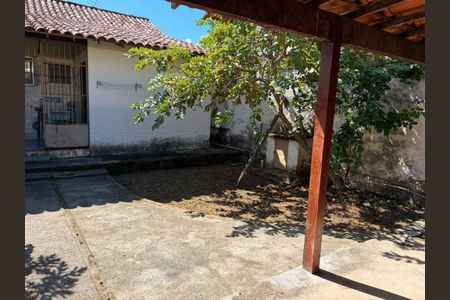Casa à venda com 2 quartos, 210m² em Serra Grande, Niterói
