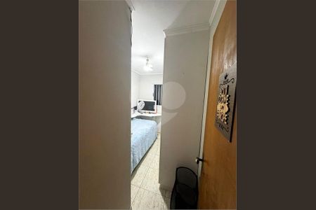 Casa à venda com 3 quartos, 81m² em Parque Ipe, São Paulo