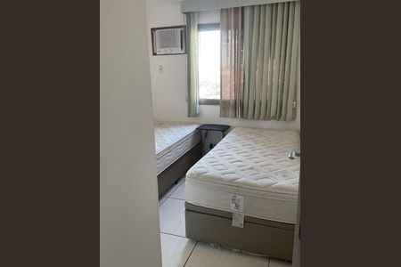 Apartamento à venda com 2 quartos, 75m² em Centro, Niterói