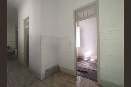 Casa à venda com 4 quartos, 400m² em Ingá, Niterói