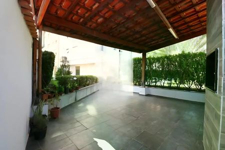 Apartamento à venda com 1 quarto, 65m² em Vila Augusto, São Paulo