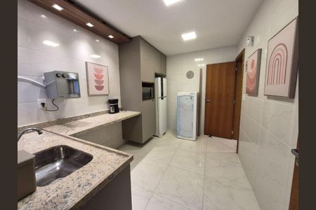 Casa à venda com 4 quartos, 166m² em Piratininga, Niterói