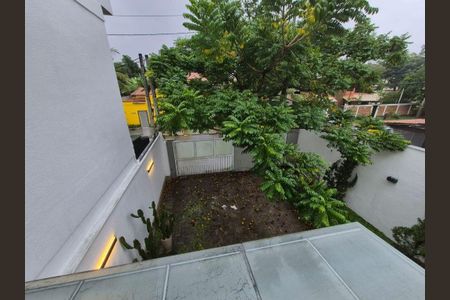 Casa à venda com 4 quartos, 166m² em Piratininga, Niterói