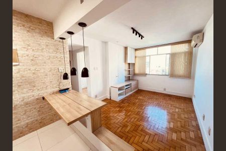 Apartamento à venda com 2 quartos, 70m² em Leblon, Rio de Janeiro