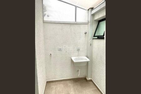 Apartamento à venda com 2 quartos, 44m² em Vila Pires, Santo André