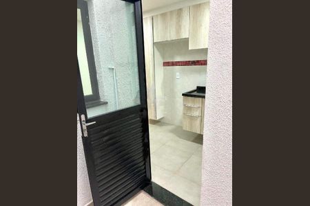 Apartamento à venda com 2 quartos, 44m² em Vila Pires, Santo André