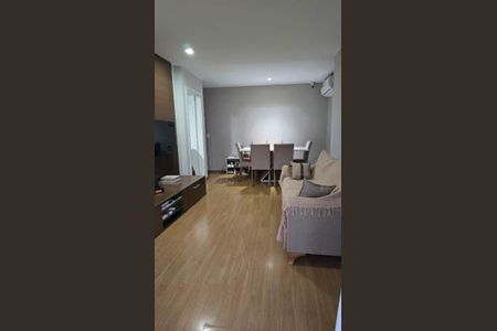 Apartamento à venda com 74m², 2 quartos e 1 vaga