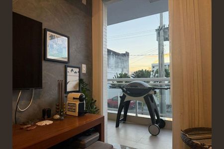 Apartamento à venda com 1 quarto, 60m² em Marazul, Niterói
