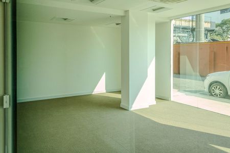 Apartamento à venda com 38m², 1 quarto e 1 vaga Apartamento à venda com 38m², 1 quarto e 1 vagaÁrea comum - Salão de festas
