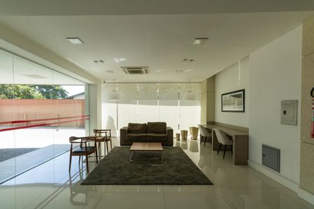 Apartamento à venda com 38m², 1 quarto e 1 vaga Apartamento à venda com 38m², 1 quarto e 1 vagaHall social