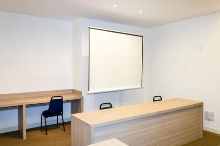 Apartamento à venda com 38m², 1 quarto e 1 vaga Apartamento à venda com 38m², 1 quarto e 1 vagaSala de Reunião
