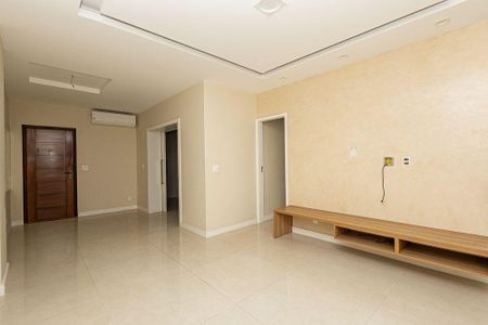 Apartamento à venda com 110m², 3 quartos e 1 vaga