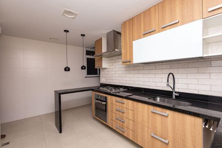 Apartamento à venda com 110m², 3 quartos e 1 vaga