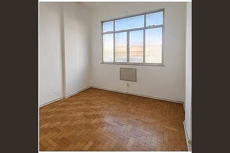 Apartamento à venda com 2 quartos, 80m² em Centro, Niterói