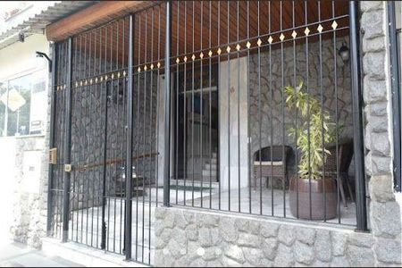 Apartamento à venda com 84m², 2 quartos e sem vaga