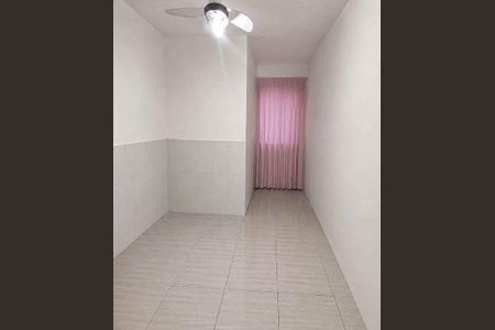 Casa à venda com 200m², 3 quartos e sem vaga