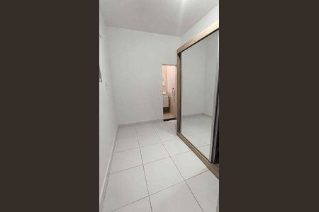 Casa à venda com 200m², 3 quartos e sem vaga