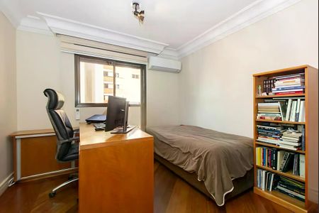 Apartamento à venda com 236m², 4 quartos e 7 vagas