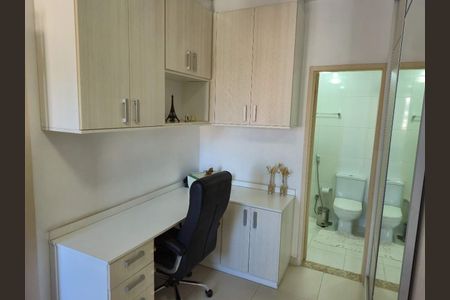 Apartamento à venda com 2 quartos, 68m² em Praça da Bandeira, Rio de Janeiro