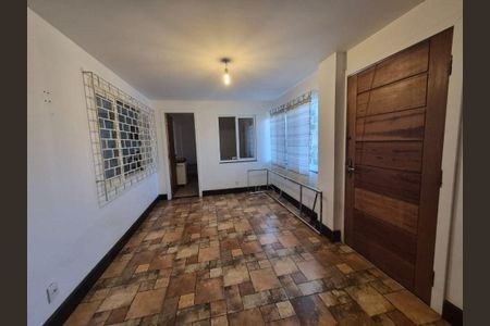 Casa à venda com 4 quartos, 217m² em Itaipu, Niterói