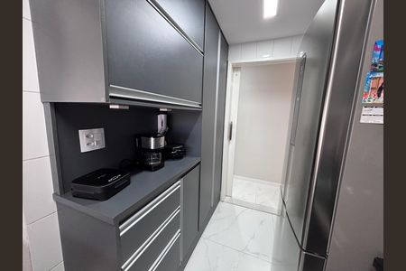 Cozinha de apartamento para alugar com 3 quartos, 84m² em Recreio dos Bandeirantes, Rio de Janeiro