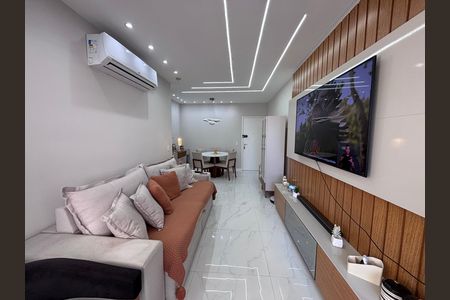 Sala de apartamento para alugar com 3 quartos, 84m² em Recreio dos Bandeirantes, Rio de Janeiro