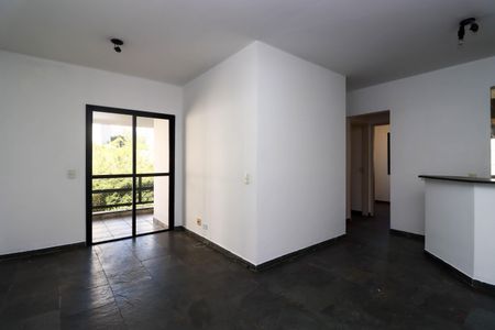 Apartamento para alugar com 2 quartos, 70m² em Vila Suzana, São Paulo