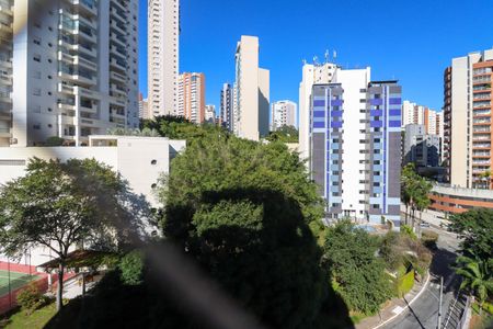 Vista Suíte 2 de apartamento para alugar com 2 quartos, 70m² em Vila Suzana, São Paulo