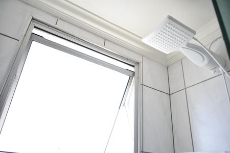 Banheiro de apartamento para alugar com 2 quartos, 65m² em Vila Clementino, São Paulo