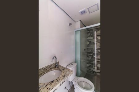 Banheiro de apartamento à venda com 2 quartos, 40m² em Vila Canero, São Paulo